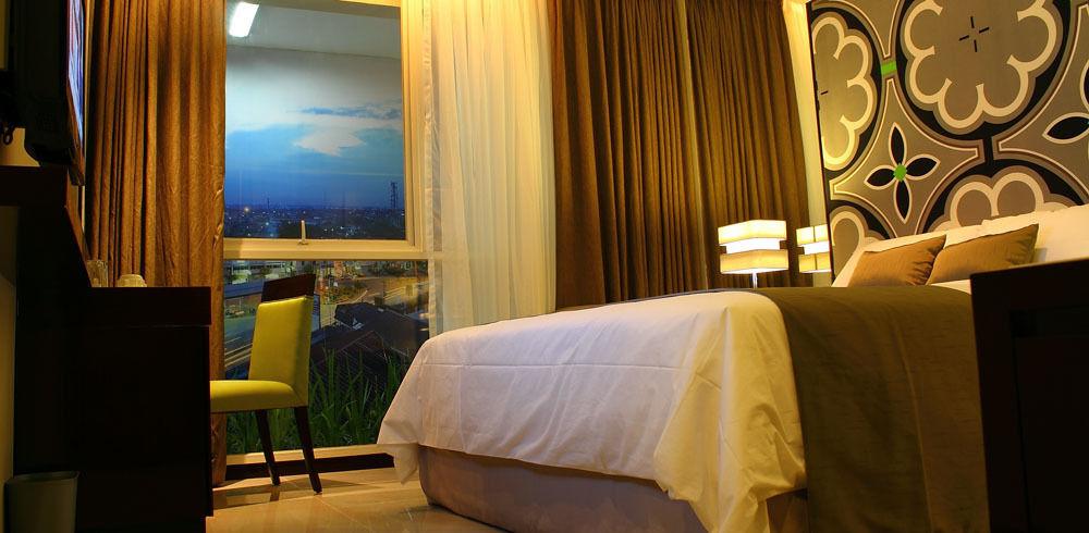 Howard Johnson By Wyndham Pekalongan Buitenkant foto