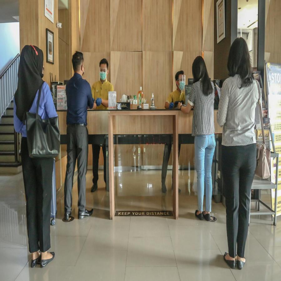 Howard Johnson By Wyndham Pekalongan Buitenkant foto